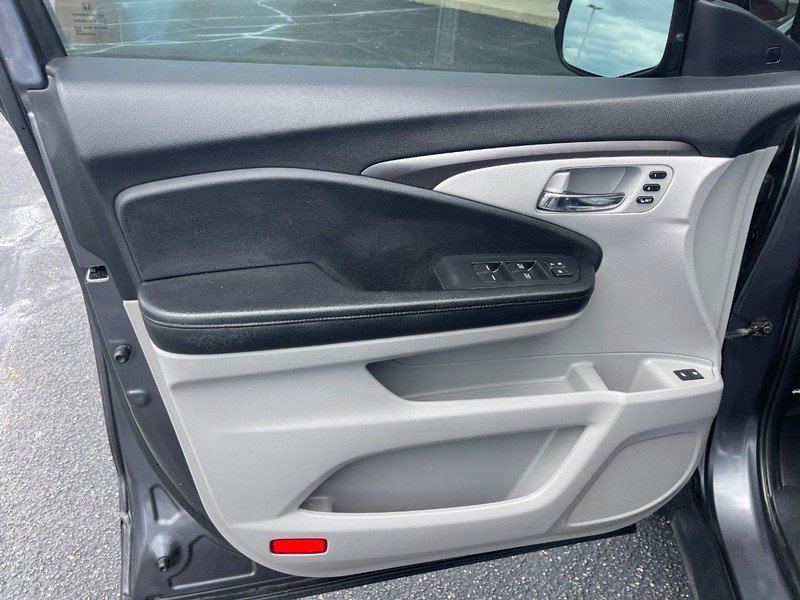 Used 2021 Honda Pilot EX-L image 21