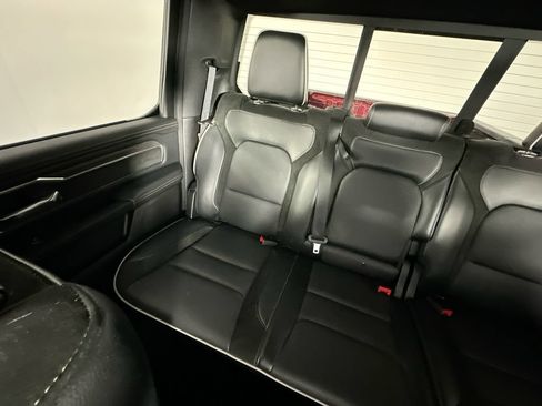 Used 2025 RAM 1500 Laramie w/ Sport Appearance Package AWD/4WD image 12