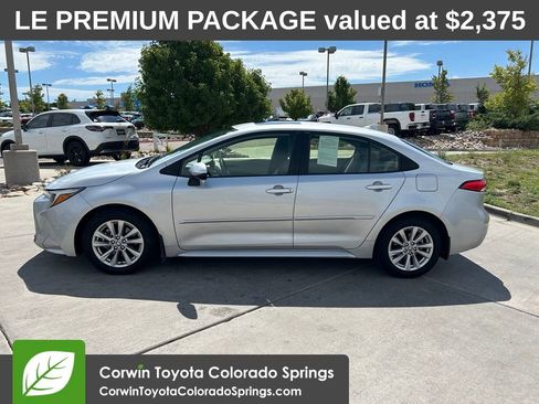 Used 2024 Toyota Corolla LE w/ LE Premium Package FWD image 5