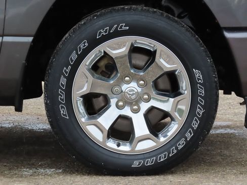Used 2022 RAM 1500 Big Horn AWD/4WD image 17