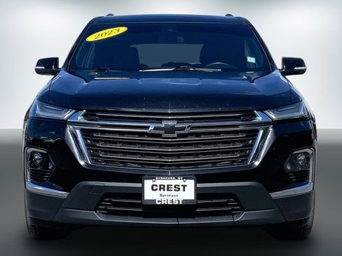 Used 2023 Chevrolet Traverse LT w/ LPO, Floor Liner Package AWD/4WD image 2