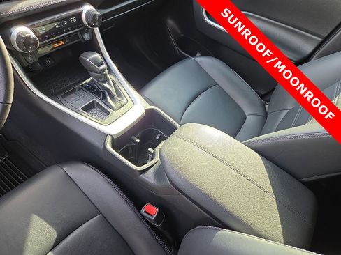 Used 2024 Toyota RAV4 XLE Premium image 25