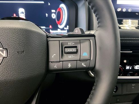 New 2025 Nissan Rogue Platinum w/ Tech Package AWD/4WD image 48
