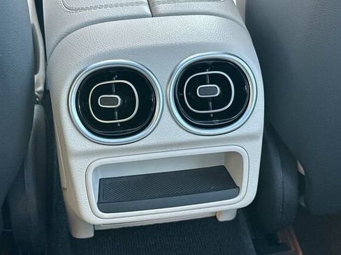 Certified 2023 Mercedes-Benz C 300 Sedan image 15