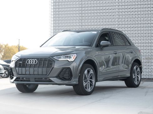 New 2025 Audi Q3 2.0T Premium image 7