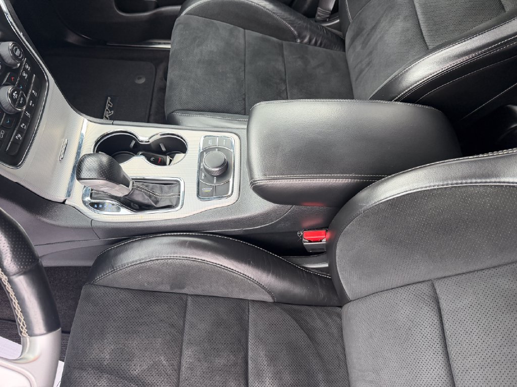 Used 2018 Jeep Grand Cherokee SRT AWD/4WD image 16