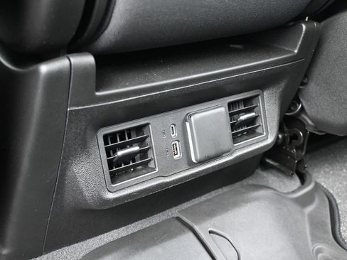 Used 2024 Chevrolet Silverado 1500 LT w/ Protection Package image 34