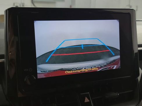 Used 2024 Toyota Corolla SE FWD image 18