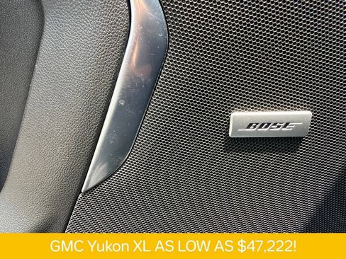 Used 2023 GMC Yukon XL SLT AWD/4WD image 8
