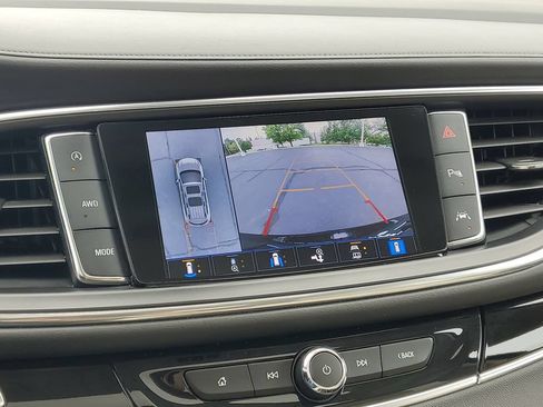 Used 2022 Buick Enclave Avenir w/ Avenir Technology Package AWD/4WD image 16