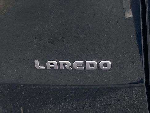 New 2026 Jeep Cherokee Laredo image 9