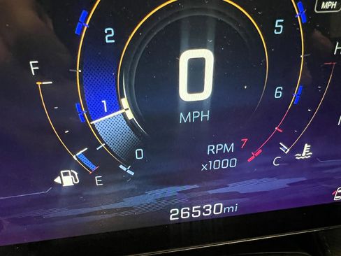 Used 2025 Chevrolet Equinox LT image 32