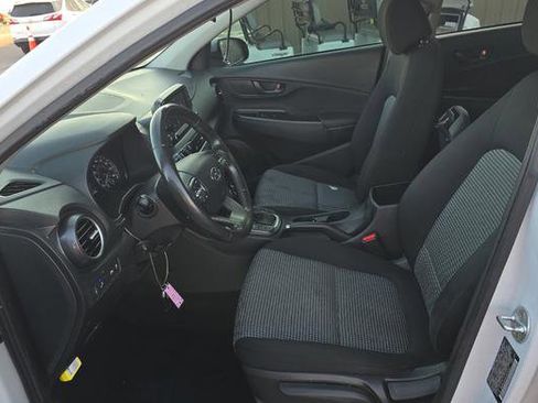 Used 2020 Hyundai Kona SEL image 7