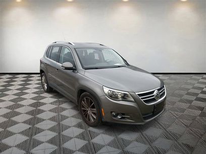 Used 2010 Volkswagen Tiguan SEL