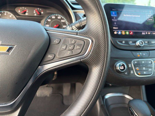 Used 2024 Chevrolet Malibu LT FWD image 25