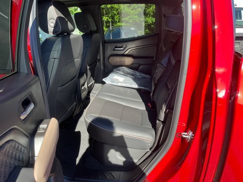New 2026 GMC Canyon Denali AWD/4WD image 30