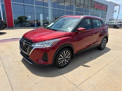 Used 2023 Nissan Kicks SV