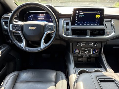 Used 2022 Chevrolet Tahoe LT w/ Luxury Package RWD image 23