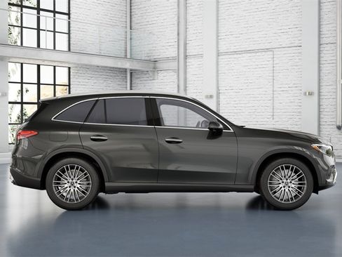 New 2026 Mercedes-Benz GLC 300 image 11