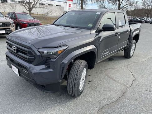 New 2026 Toyota Tacoma SR5 AWD/4WD image 3