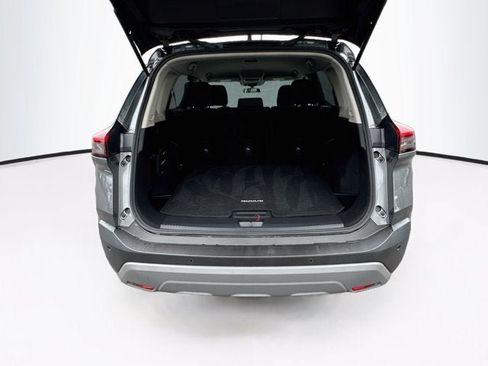 Used 2023 Nissan Rogue S AWD/4WD image 20