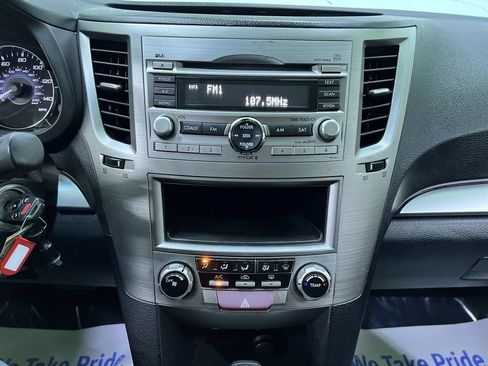 Used 2011 Subaru Outback 2.5i AWD/4WD image 20
