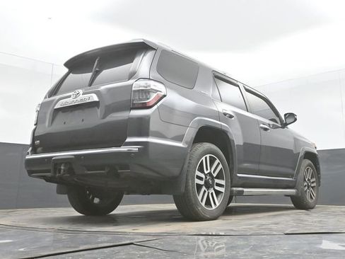 Used 2017 Toyota 4Runner Limited AWD/4WD image 33