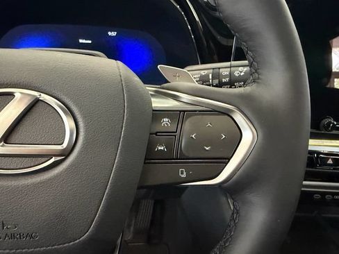 New 2026 Lexus TX 550h AWD Plug-In Hybrid image 28
