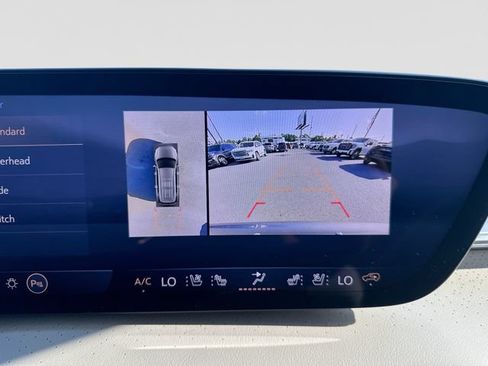 Used 2026 Buick Enclave Avenir w/ Super Cruise Package FWD image 16