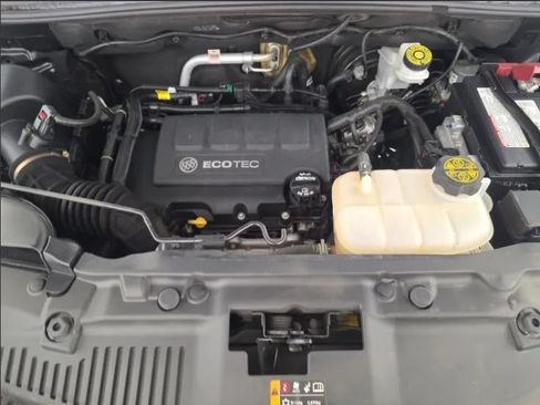 Used 2019 Buick Encore Sport Touring AWD/4WD image 9