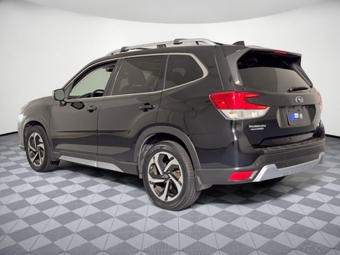 Used 2022 Subaru Forester Touring w/ Popular Package #3 AWD/4WD image 3