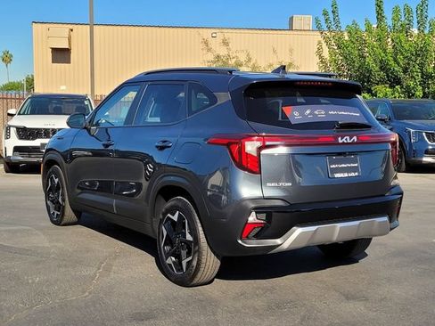Certified 2025 Kia Seltos S FWD image 8