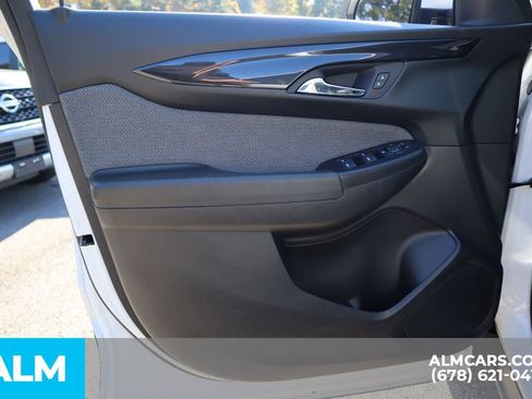 Used 2025 Chevrolet TrailBlazer LT image 15