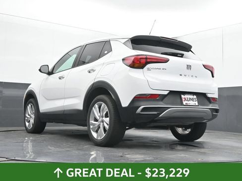 Used 2025 Buick Encore GX Preferred AWD/4WD image 41