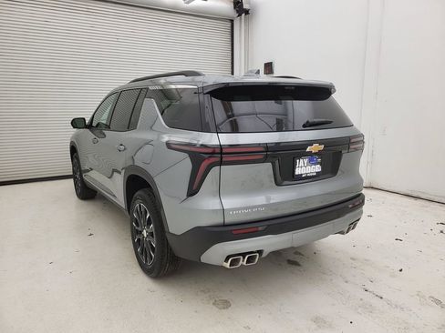 New 2026 Chevrolet Traverse LT w/ Sun and Wheel Package image 18