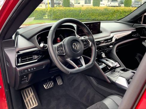 Used 2024 Acura MDX A-Spec image 18