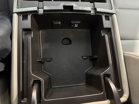 Used 2015 Chevrolet Silverado 3500 W/T w/ WT Convenience Package image 32