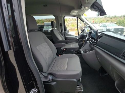 Used 2025 Ford Transit 350 XLT RWD image 12