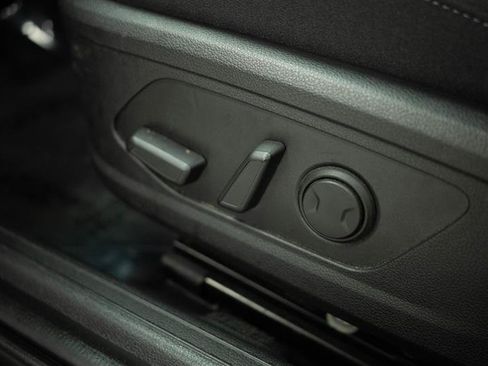 Used 2025 Hyundai Sonata SEL FWD image 11