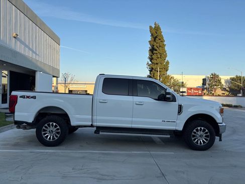 Used 2022 Ford F250 Lariat AWD/4WD image 4