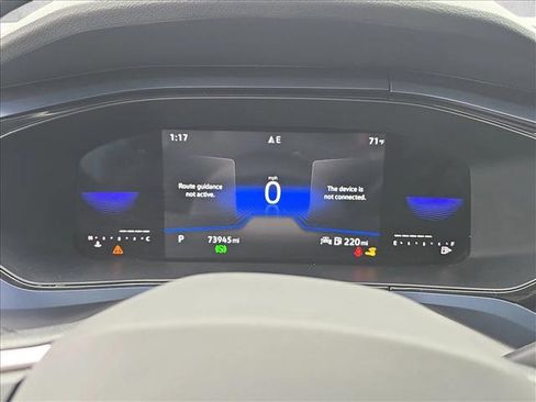 Used 2022 Volkswagen Taos SE image 10