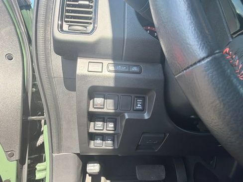Used 2024 Nissan Frontier PRO-4X w/ Pro Premium Package AWD/4WD image 26