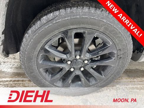 Certified 2021 Jeep Grand Cherokee Laredo X image 8