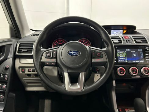 Used 2018 Subaru Forester 2.5i Premium w/ Popular Package #2A image 11