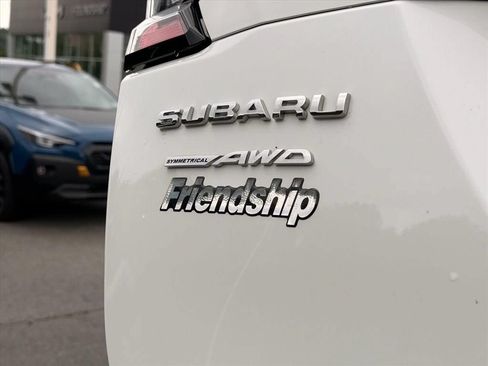 Certified 2025 Subaru Outback Premium AWD/4WD image 29