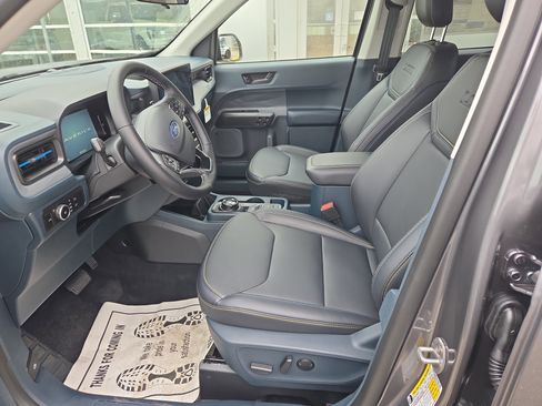 New 2026 Ford Maverick Lobo image 12