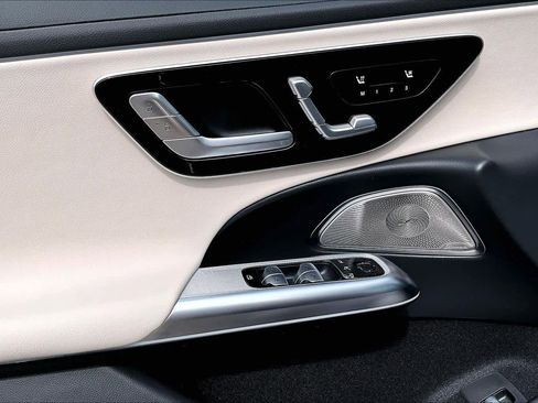 New 2026 Mercedes-Benz E 350 Sedan image 15