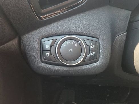 Used 2016 Ford Escape Titanium w/ Equipment Group 301A FWD image 29