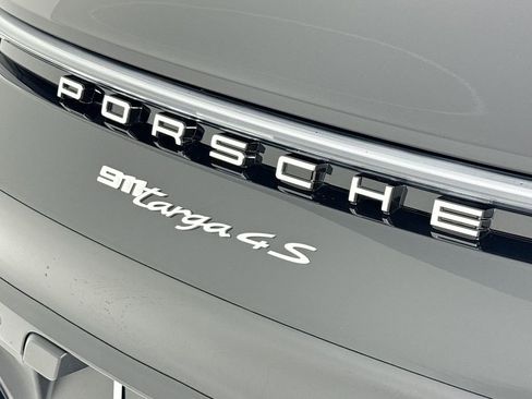 Certified 2022 Porsche 911 Targa 4S image 34