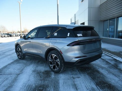 Used 2026 Lincoln Nautilus Premier w/ Equipment Group 102A image 4